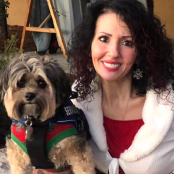 Meet your Posher, Renee - Picture 1 of 1